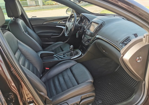 Opel Insignia cena 51000 przebieg: 172000, rok produkcji 2016 z Kolbuszowa małe 781